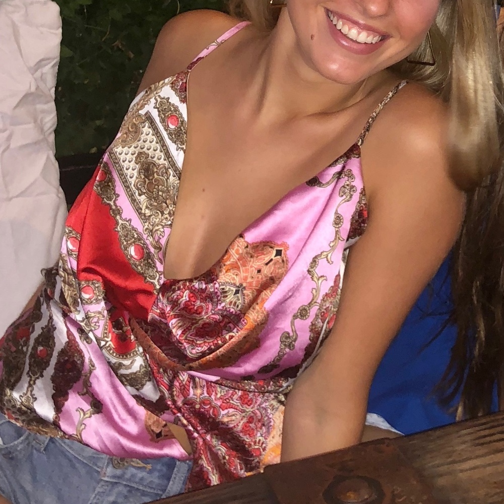 Cute top